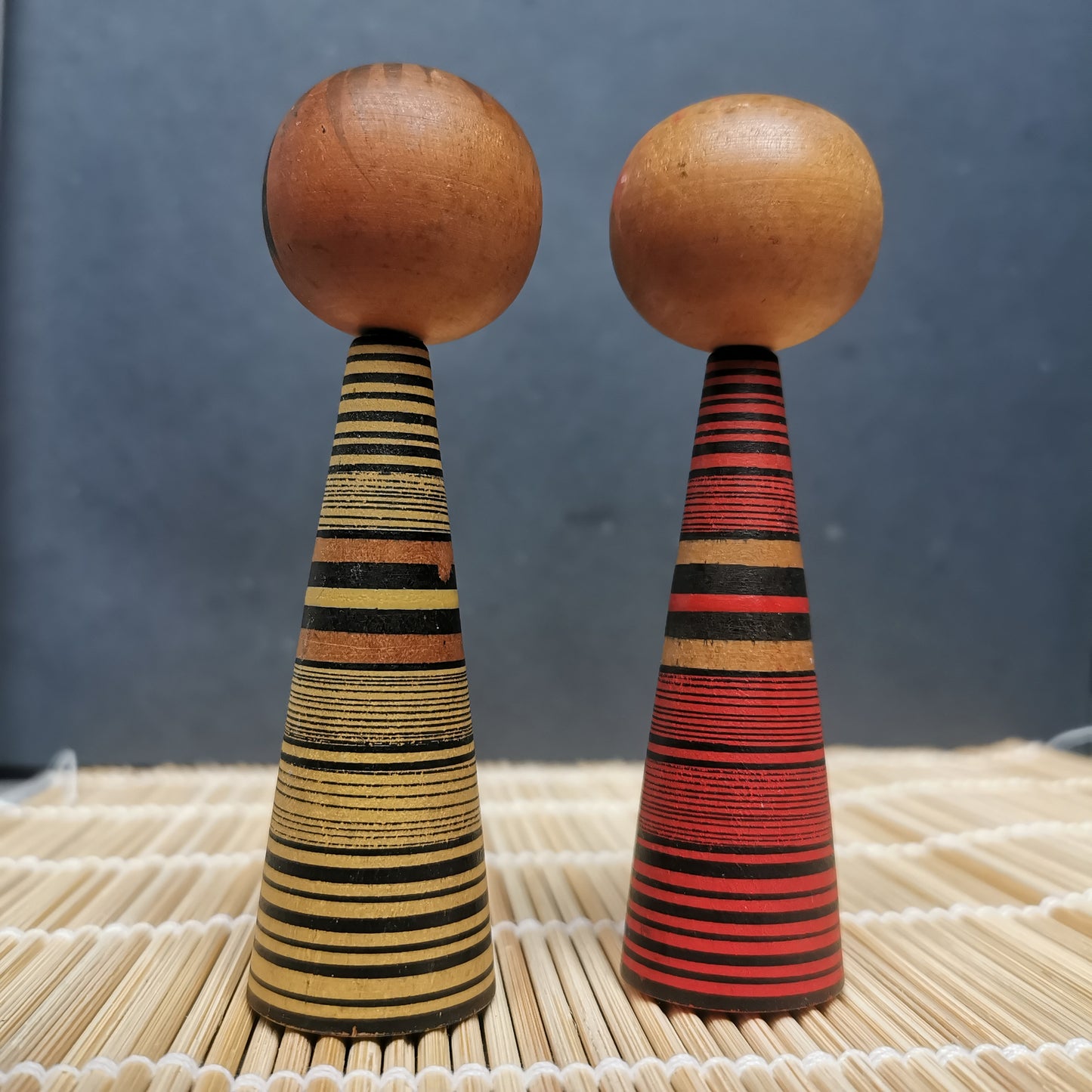 Poupée Kokeshi miniature créative vintage, poupées en bois souvenir.