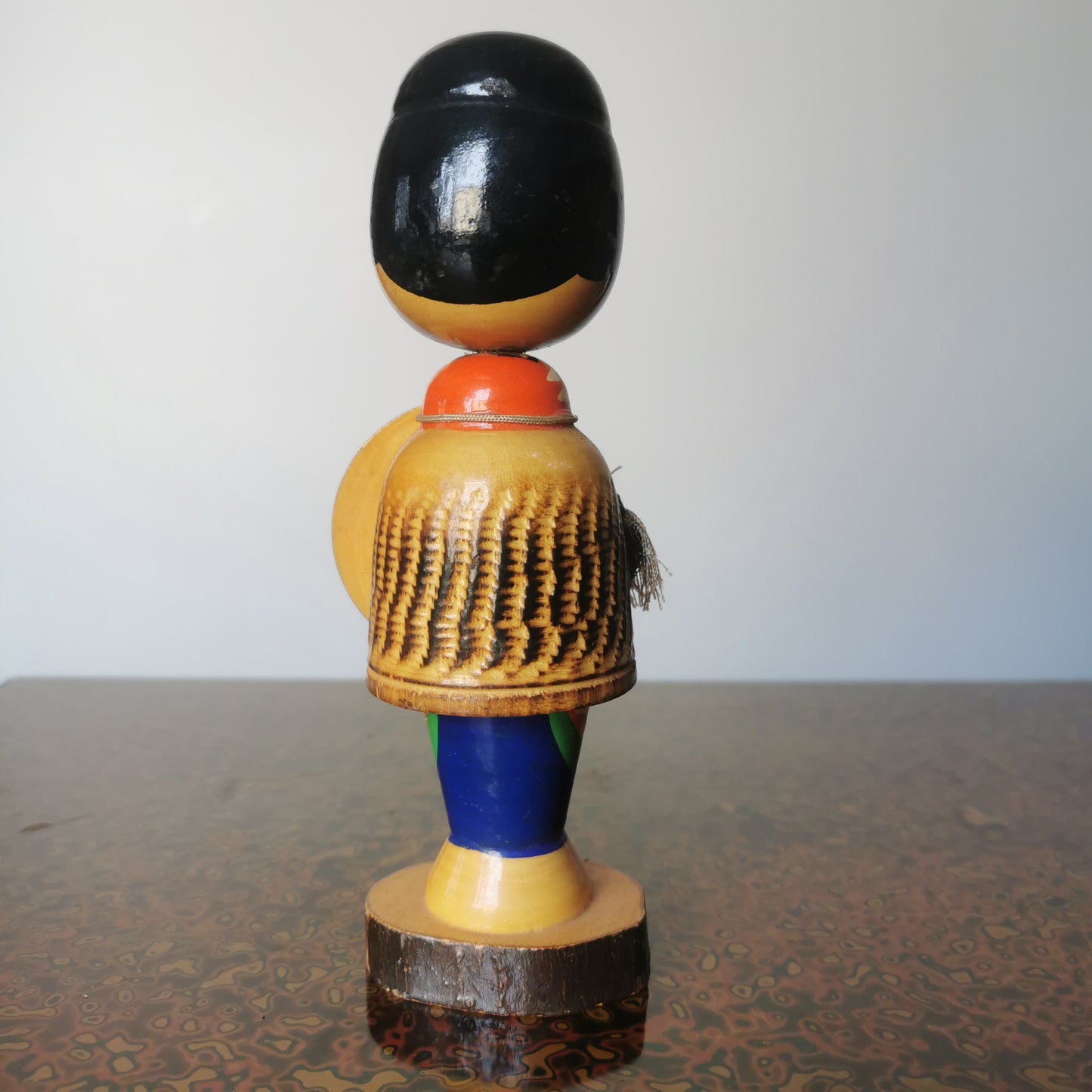 Poupée Kokeshi "Izu no Odoriko" – Charmant Souvenir du Japon en Bois, Élégante Femme en Kimono