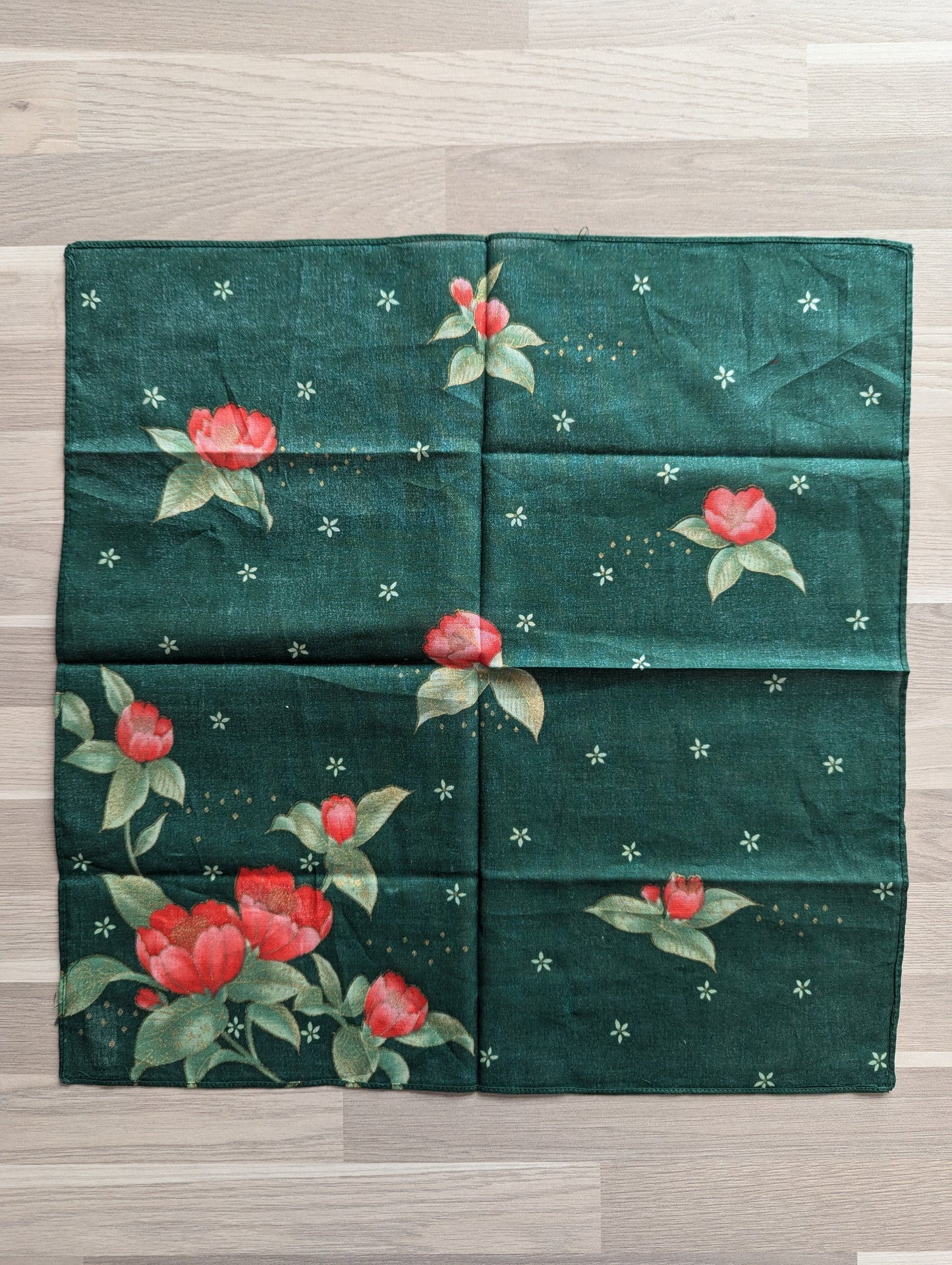 Furoshiki Japonais teinte vert wasabi, 41 x 42 cm, Coton 100%