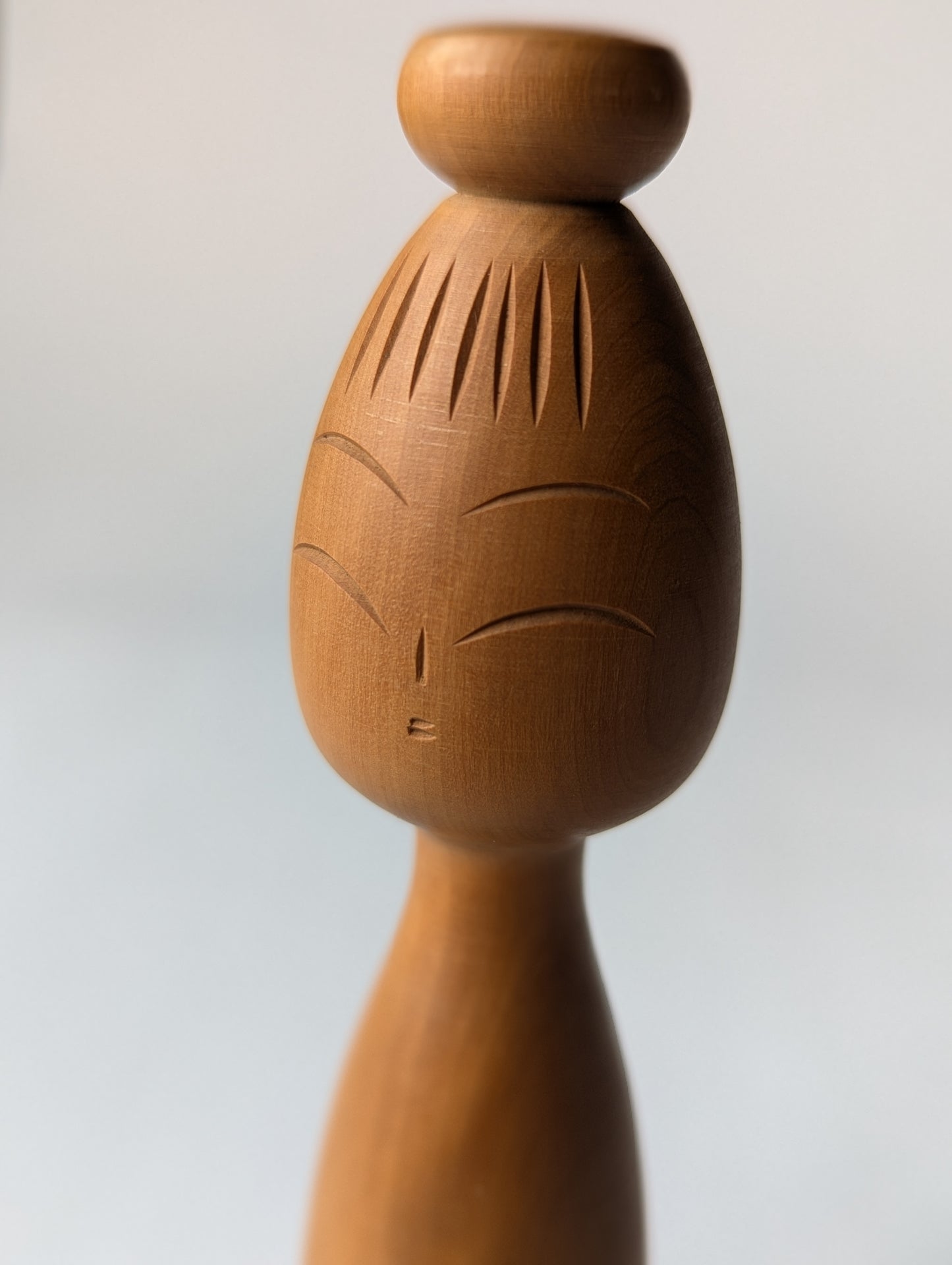 Kokeshi traditionnelle de Miyakejima - Un souvenir authentique du Japon