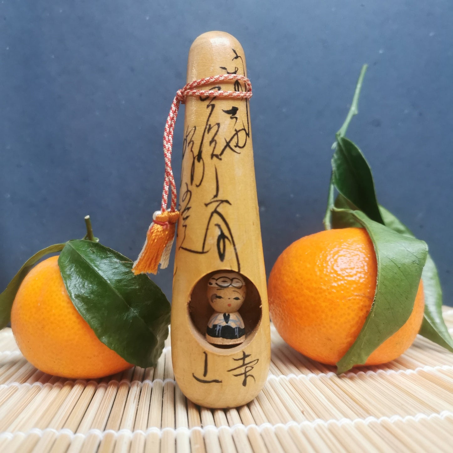 Mini Poupée Kokeshi - Souvenir Japonais en Bois Sculpté