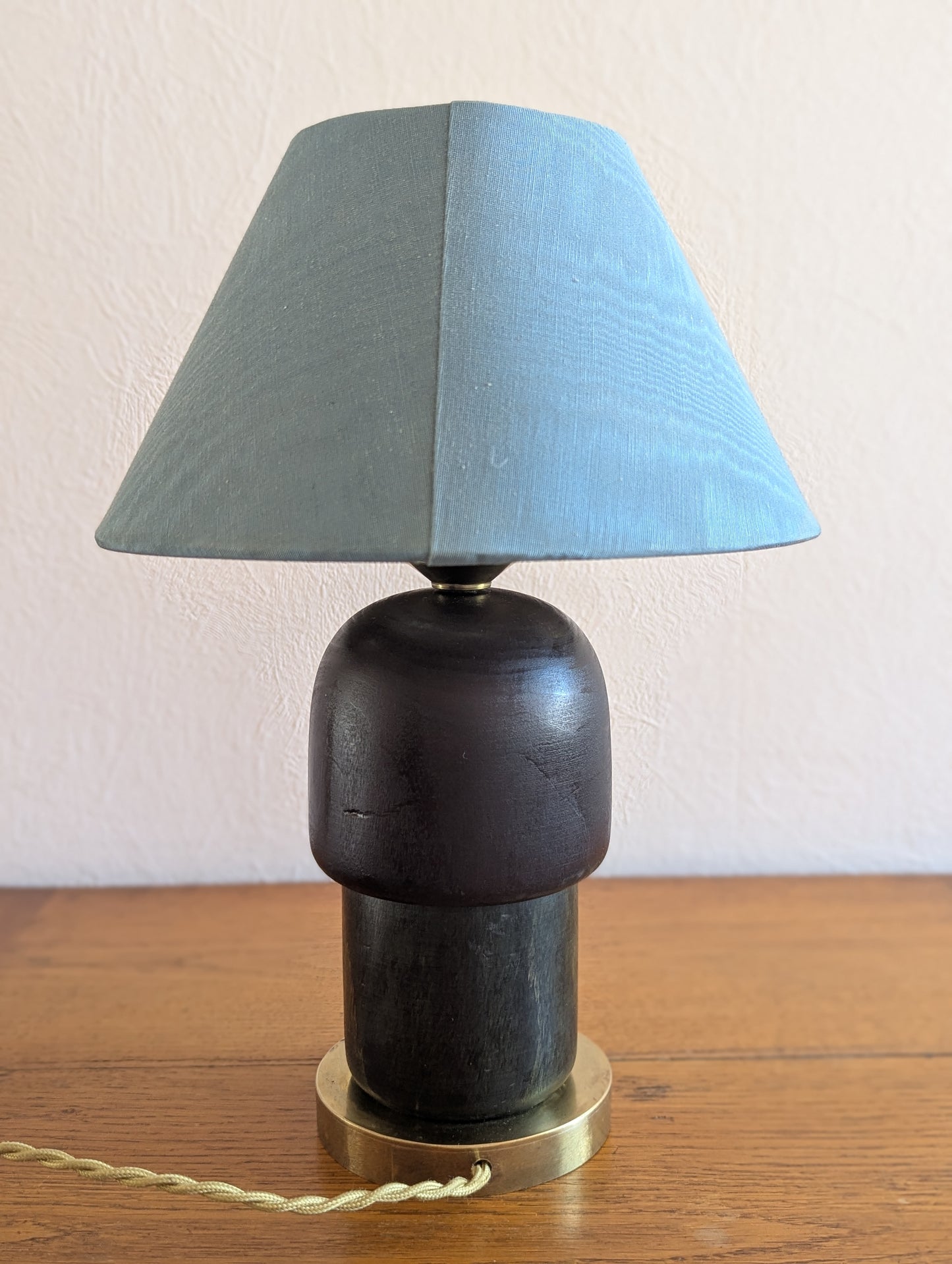 Lampe artisanale vintage avec Kokeshi japonaise de Gunma (signée Sansaku Sekiguchi)
