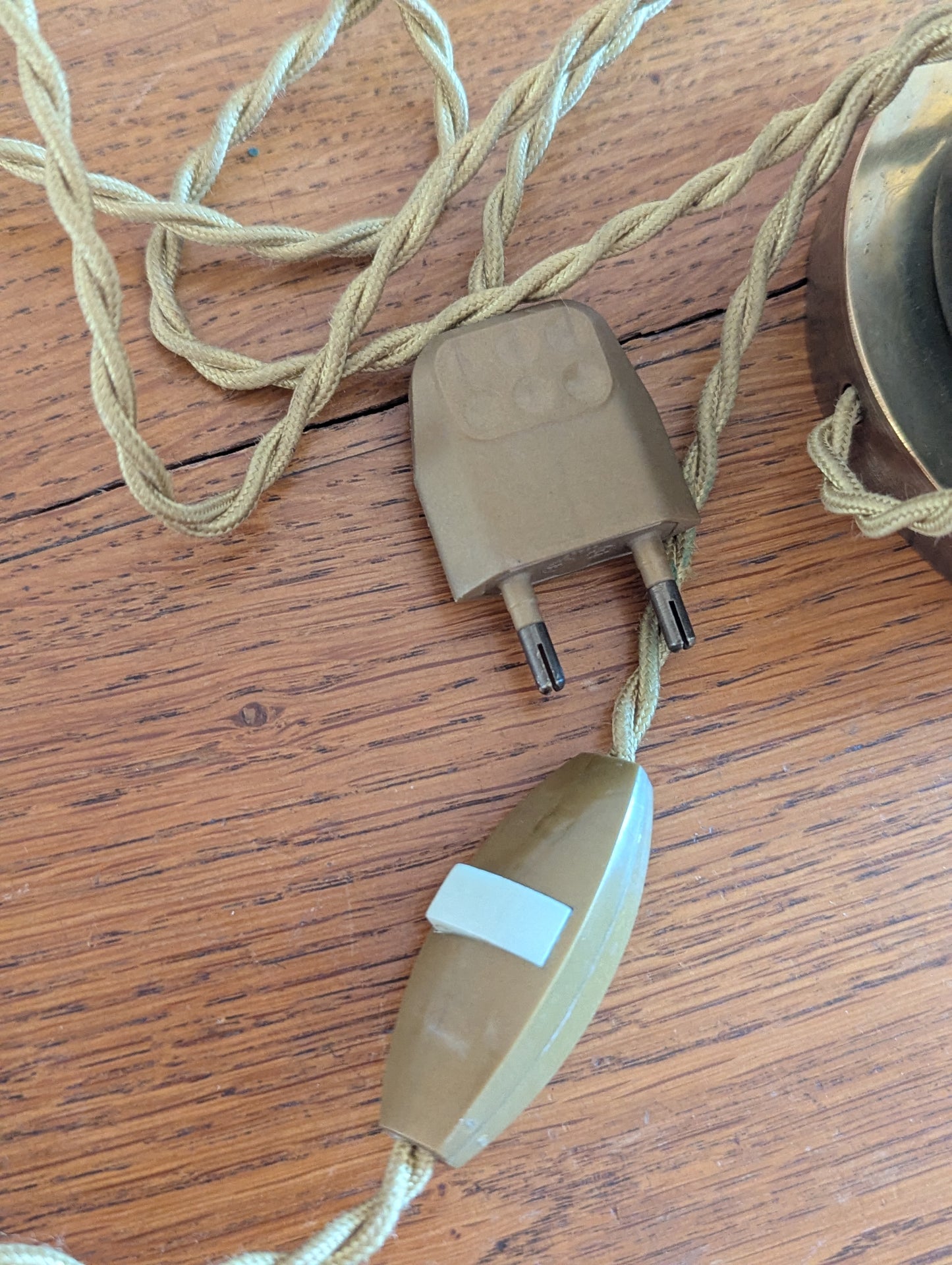 Lampe artisanale vintage avec Kokeshi japonaise de Gunma (signée Sansaku Sekiguchi)